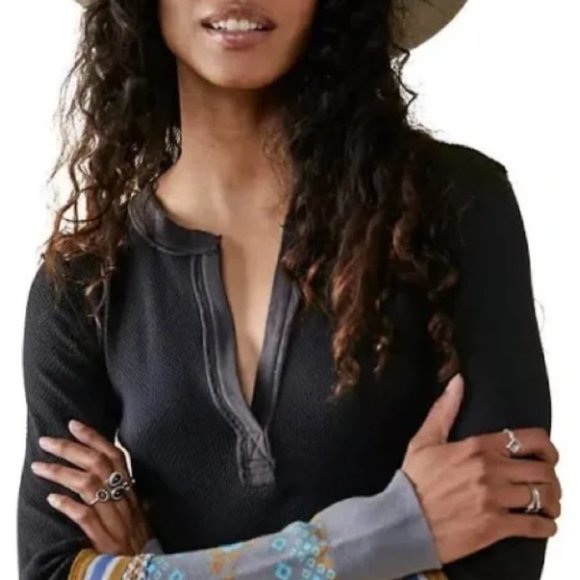 NWT Free People Mikah Layering Thermal Cuff / Black Combo - Picture 2 of 5